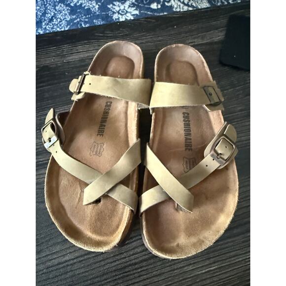 CUSHIONAIRE Women's Luna Cork Footbed Sandals with +Comfort Sz. 9 - Picture 1 of 7